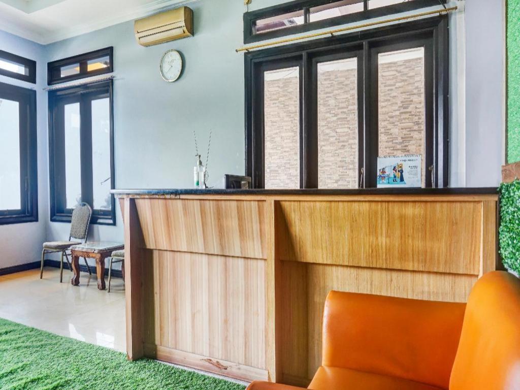 Hotel Super Oyo Capital O 91140 Ayodya Kebon Jeruk