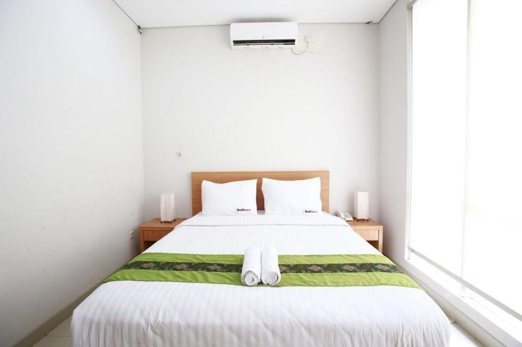 Hotel Super Oyo Capital O 91140 Ayodya Kebon Jeruk 2*